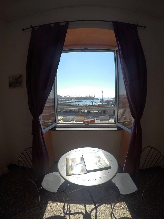 Al Fronte Del Porto Frühstückspension